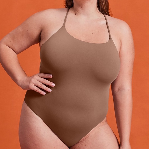 GIRLFRIEND COLLECTIVE Clemente One Piece Swimsuit in Equator - Picture 2 of 5